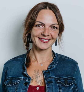 Jennifer Schneider